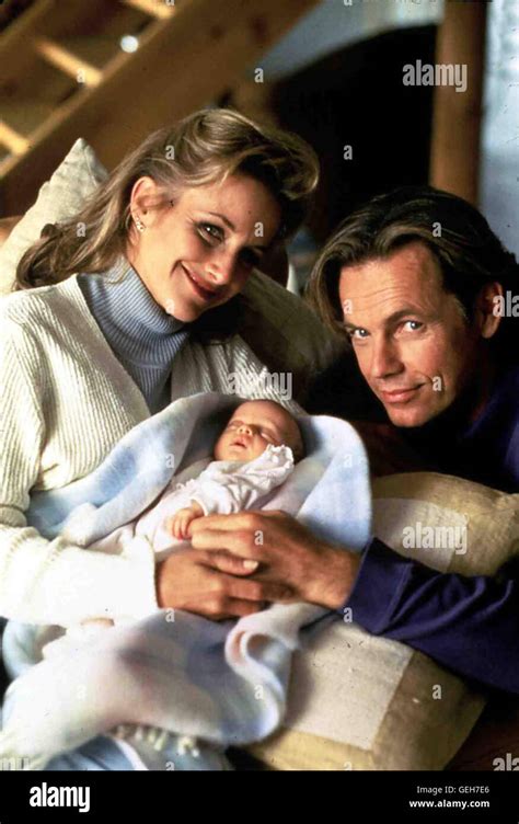 bruce greenwood daughter